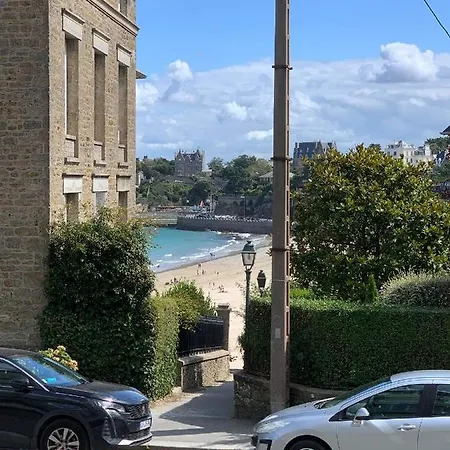 Appartement 40M2 Vue Sur Mer Acces Direct Plage Et Parking Prive Dinard Exterior photo